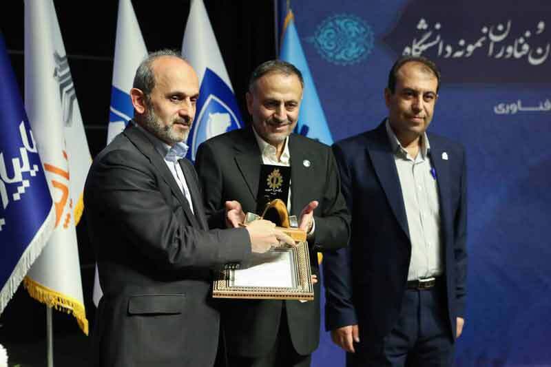 تقویت تعامل با حوزه دانشگاه در راستای ارتقای کمی و کیفی تولیدات رسانه ملی تقویت تعامل با حوزه دانشگاه در راستای ارتقای کمی و کیفی تولیدات رسانه ملی