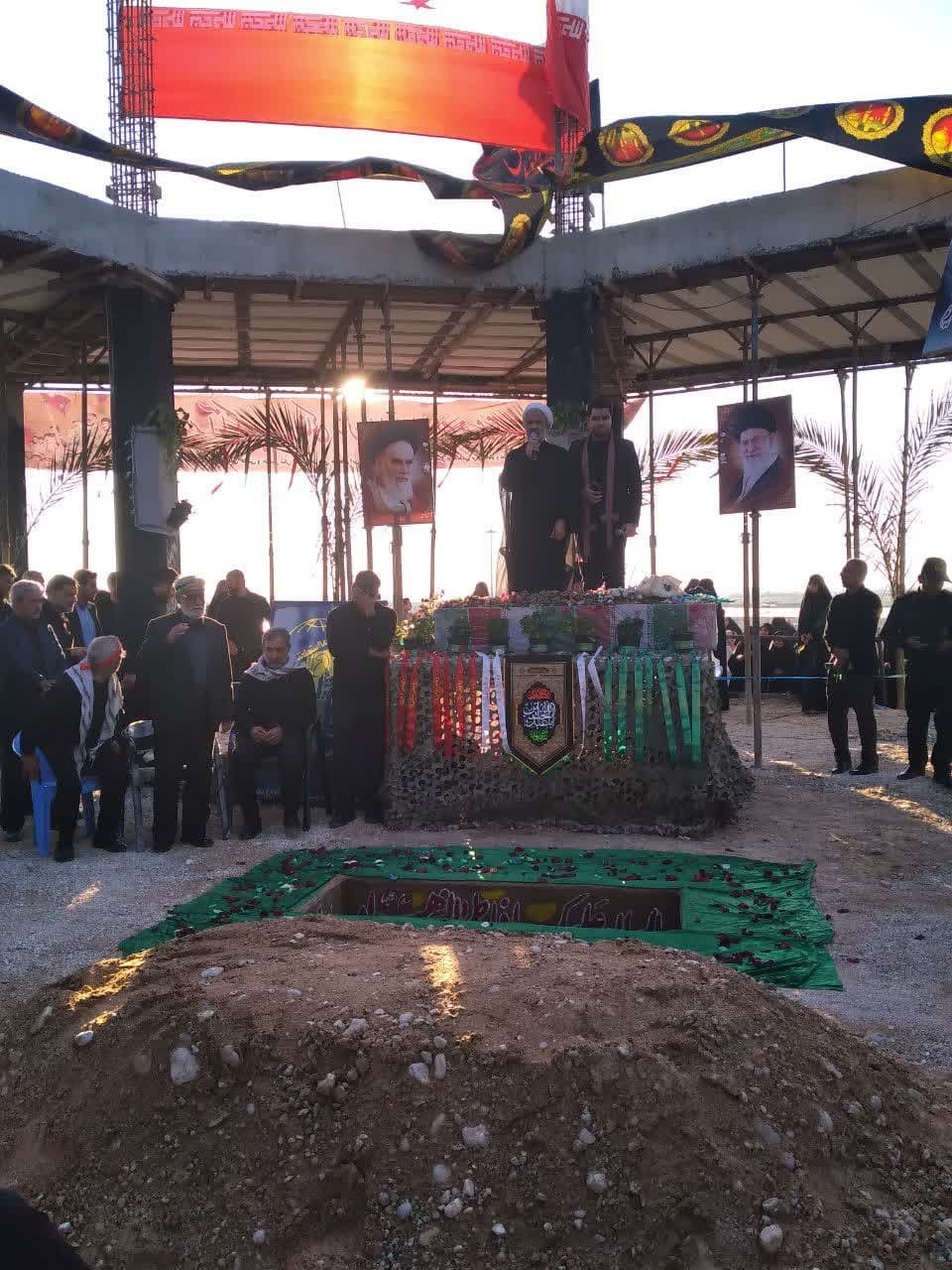 تشییع پرشور پیکر شهید خوشنام دهقاید تشییع پرشور پیکر شهید خوشنام دهقاید