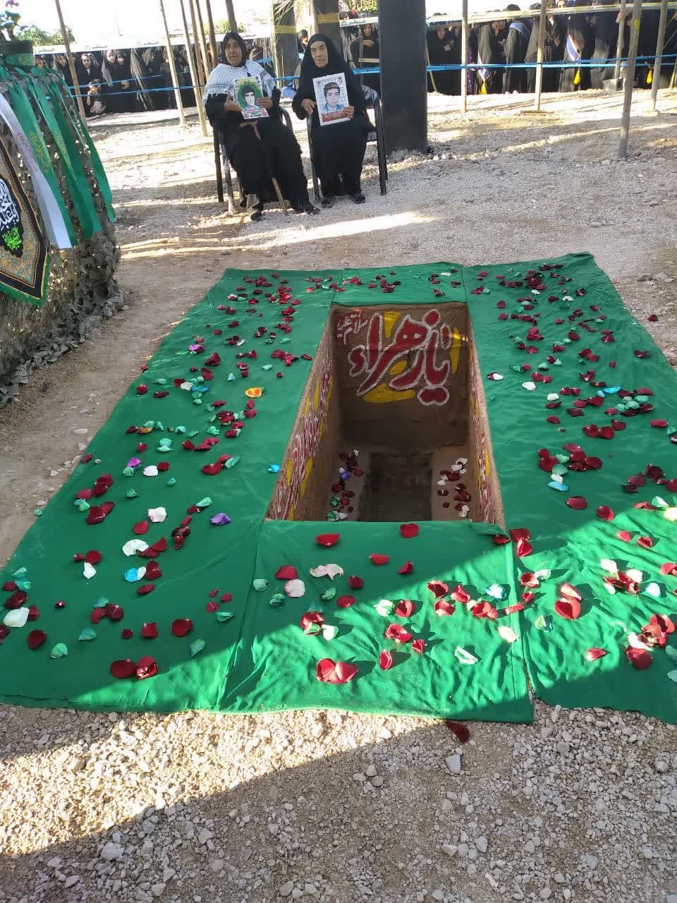 تشییع پرشور پیکر شهید خوشنام دهقاید تشییع پرشور پیکر شهید خوشنام دهقاید