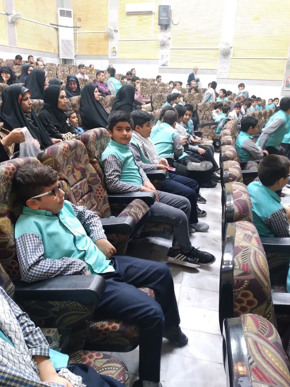 برگزاری یادواره لاله های آسمانی به صورت نمادین در برازجان