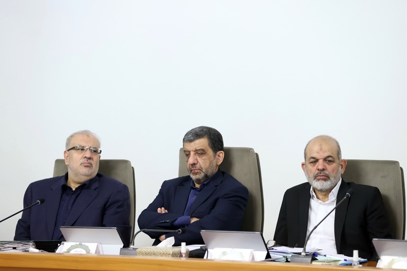 اقدامات امیدبخش دولت در خدمت رسانی به مردم تبیین شود | لزوم رفع دغدغه‌های نخبگان