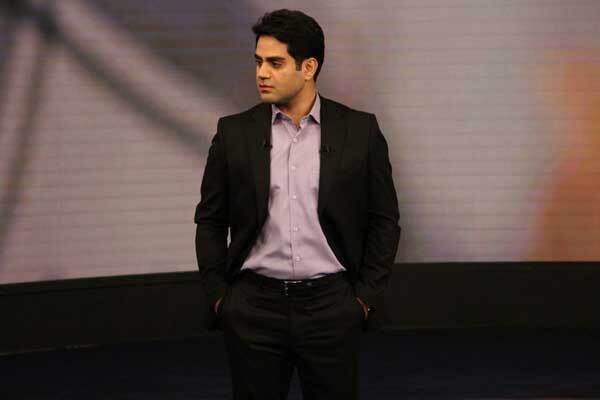 «نوسان» آزمون سختی است که هر شب در آن شرکت می‌کنم | بیش از یک میلیون بازدید در تلوبیون