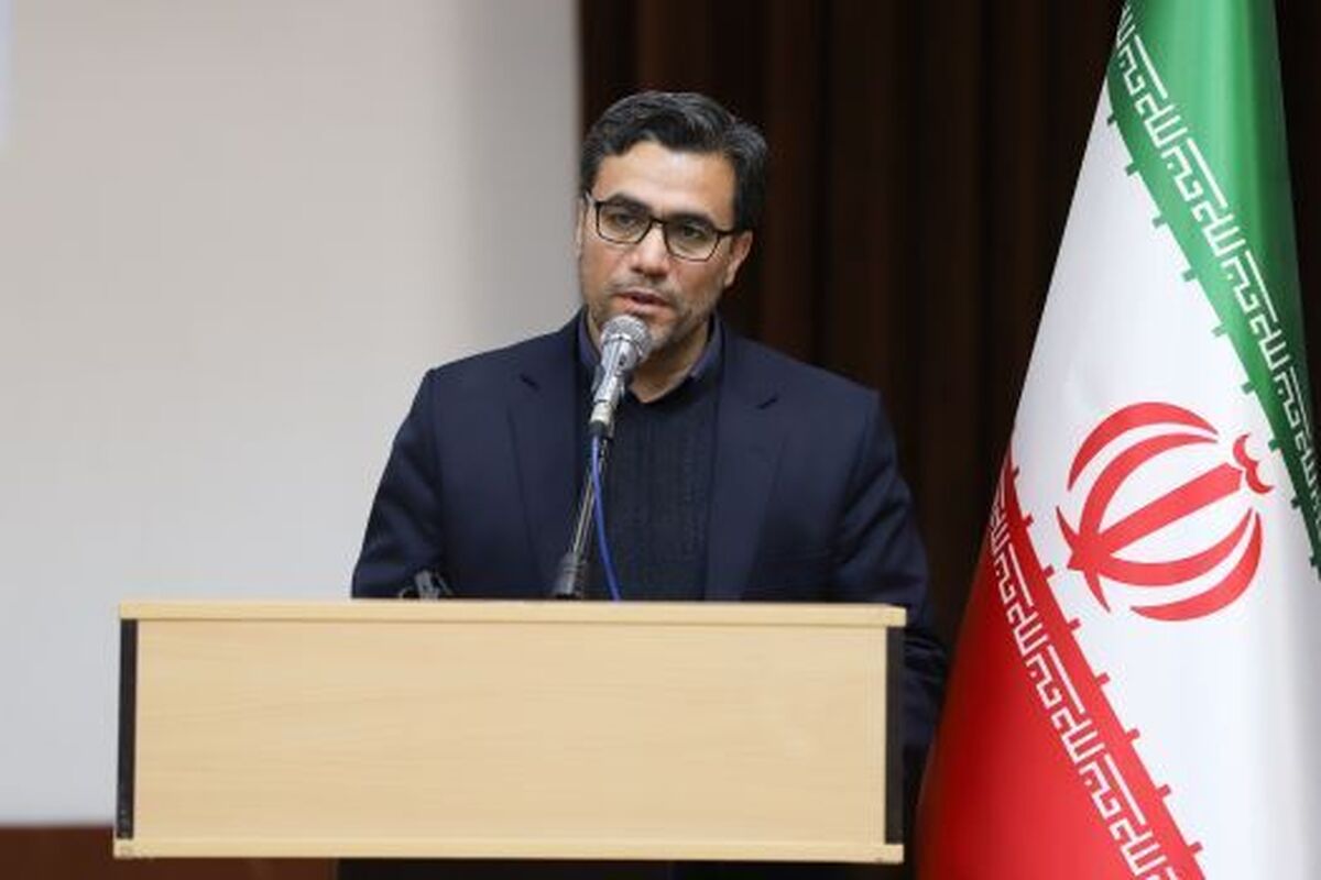 تاراسی گفت :رهایی از مسائل مختلفی که گریبانگر آموزش‌وپرورش شده، جز با همدلی، همکاری، مشارکت و وفاق معلمان، محقق نخواهد شد.