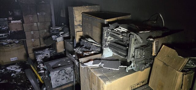 عکس | آتش سوزی یک ساختمان اداری در خیابان خردمند عکس | آتش سوزی یک ساختمان اداری در خیابان خردمند