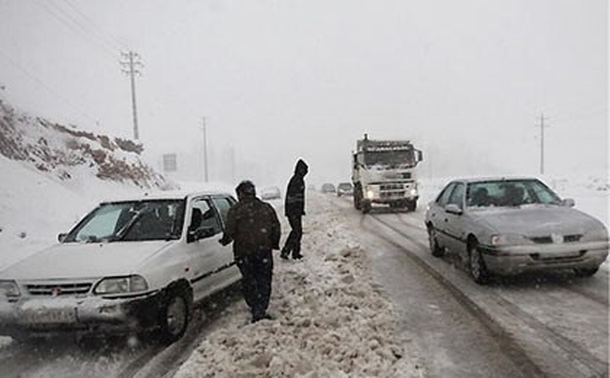 رئیس مرکز اطلاعات و کنترل ترافیک پلیس راهور فراجا از وجود ترافیک سنگین در محورهای چالوس و هراز خبر داد.