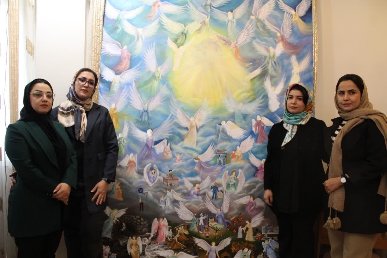 رونمایی اثر فاخر «دست خدا» در مشهد