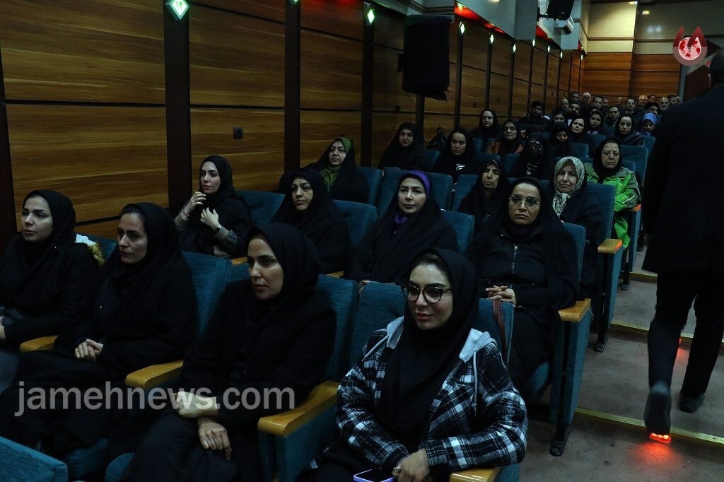 اعضای پروژه کوی بهارقیامدشت، کارمند خوشنام زندانی با ۱۳ میلیارد بدهی را آزاد کردند