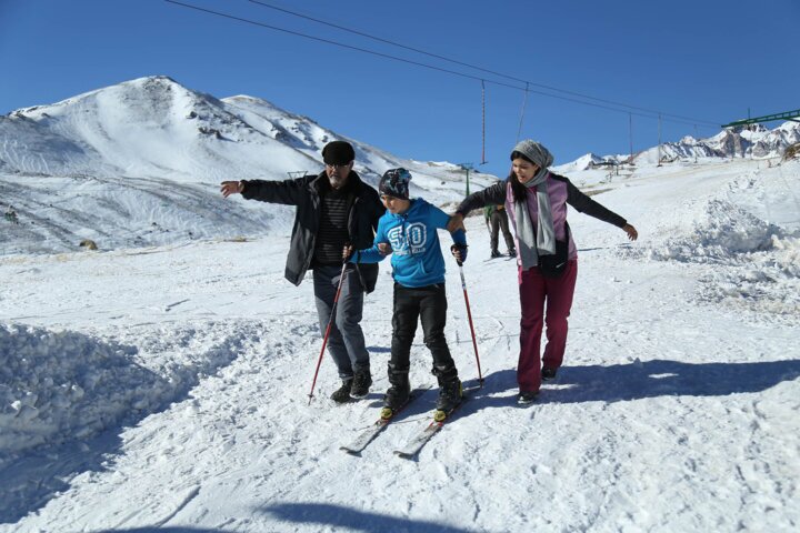 جاذبههای طبیعی و تاریخی استان اردبیل پذیرای مسافران نوروزی جاذبههای طبیعی و تاریخی استان اردبیل پذیرای مسافران نوروزی