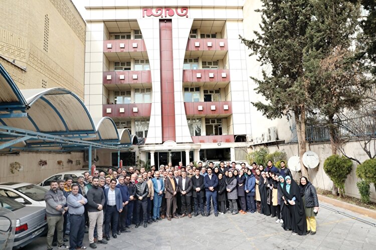 هفت‌هزار روز عاشقی