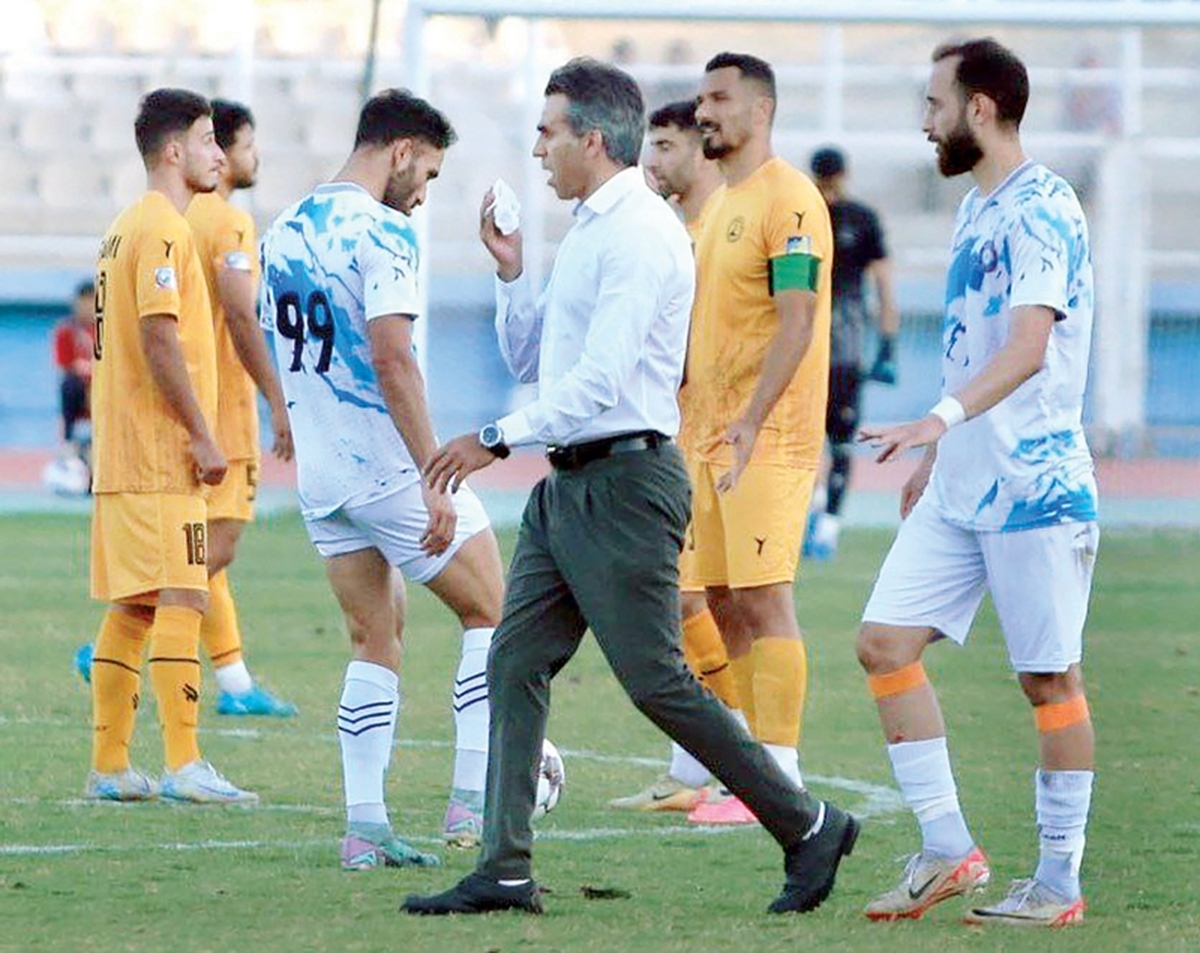 «لیگ یک» فوتبال ایران، با نظارتی به مراتب کمتر از لیگ برتر، تبدیل به محلی برای شایعات باورنکردنی و جنجالی شده‌ است. از شایعه حضور جادوگران روی نیمکت تیم‌ها تا شرط‌بندی و تبانی. چند سال قبل بود که سایت‌های شرط‌بندی معتبر دنیا، این رقابت‌ها را از لیست خود خارج کردند، به این دلیل که کاملا واضح و مشخص، تبانی می‌کردند.