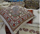 موفقیت هنرمندان سیرجانی در کسب ۲۱ مهر اصالت ملی صنایع‌دستی