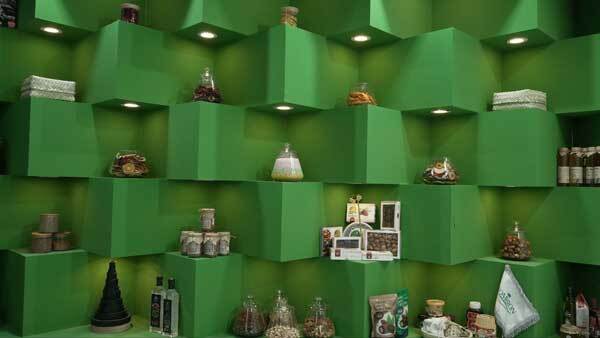 دست آفریده های زنان شهر تهران، در راه صادرات دست آفریده های زنان شهر تهران، در راه صادرات