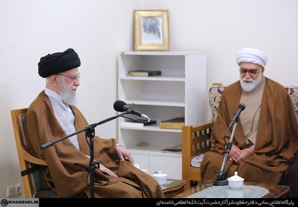 یکی از وظایف بزرگمان این است که ائمه را به دنیا معرفی کنیم