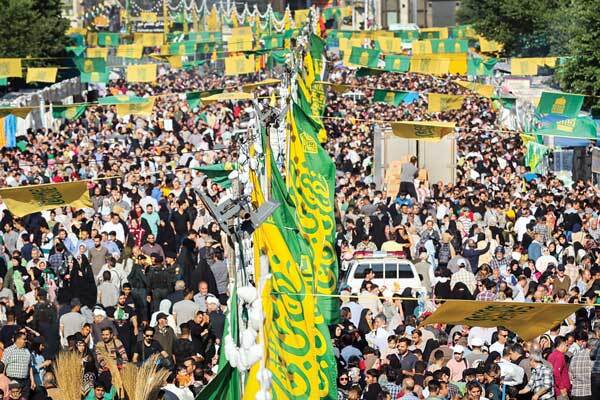 مهمانی شورانگیز امام رضایی ها مهمانی شورانگیز امام رضایی ها