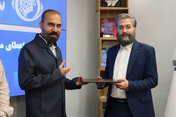 تعداد سکوهای مجوز دار ساترا به ۴۴۹ رسید | برگزاری انتخابات مجمع عمومی و اتحادیه رسانه‌های فراگیر در خردادماه