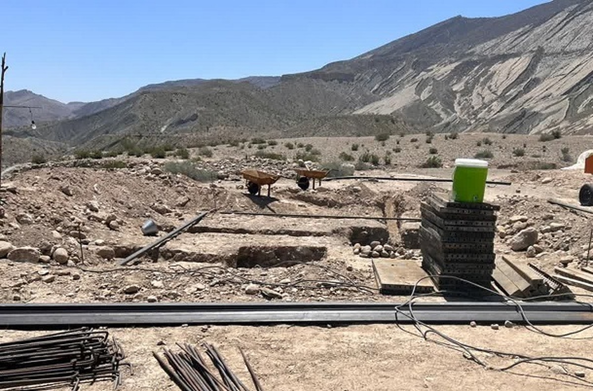 آغاز عملیات احداث مخزن آب روستای زنهی بندرعباس