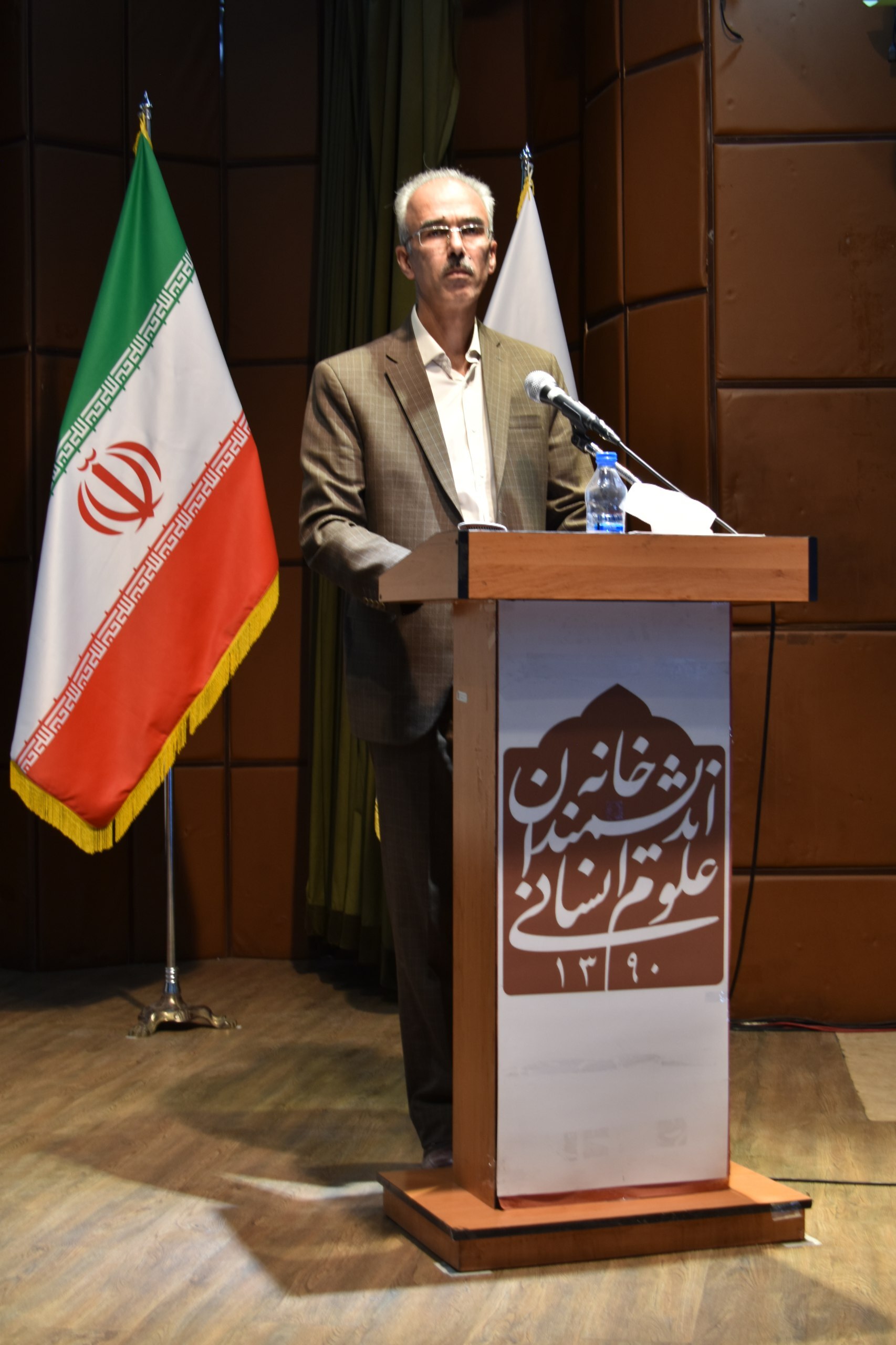 ایران فیروزه‌ای میراث شاه اسماعیل اول