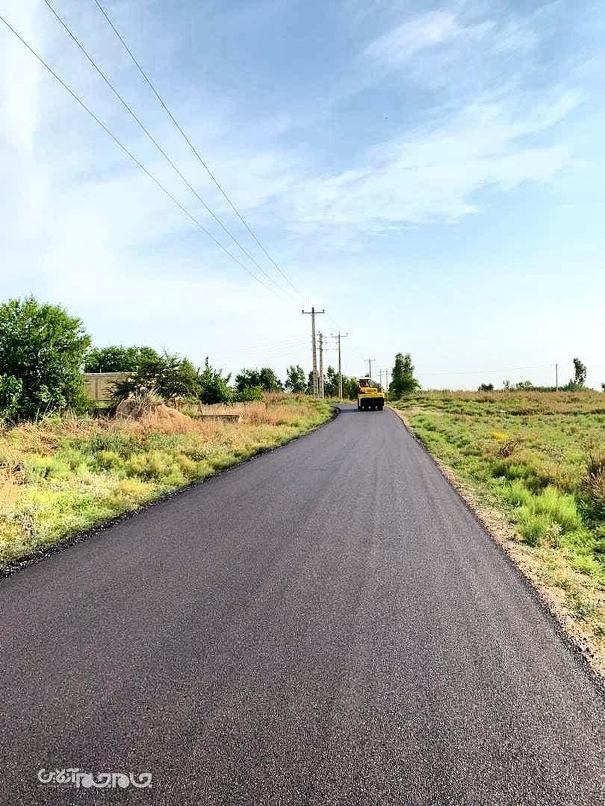 اجرای عملیات زیرسازی و آسفالت معابر خاکی روستای سلاق نوری و آسفالت معابر خاکی روستای سرکلاته خرابشهر