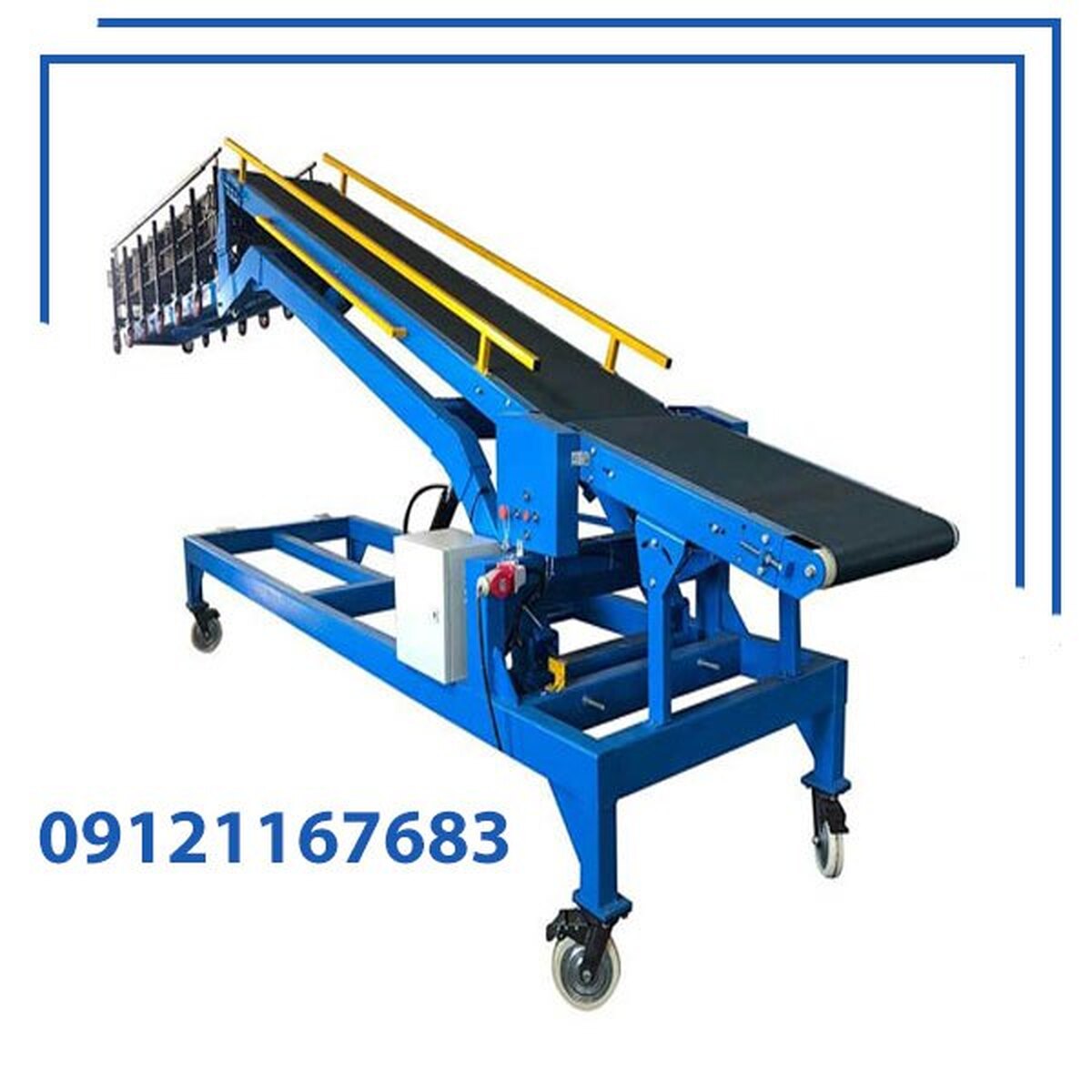 نوار نقاله در مکان های مختلف اعم از کارخانه ها، کارگاه های تولیدی کوچک و بزرگ، مراکز خرید، فرودگاه ها و… جهت جابجایی محصولات مختلف مورد استفاده قرار می گیرند. می توانید دستگاه نوار نقاله صنعتی را به صورت مستقل و یا با ترکیب دیگر ماشین آلات صنعتی استفاده کنید. اگر قصد خرید یکی از مدل های نوارنقاله را دارید در این بخش به معرفی انواع نوار نقاله و کاربرد آن ها در صنایع مختلف می پردازیم تا بتوانید بهترین مدل را با توجه نوع کسب و کار خود انتخاب کنید.