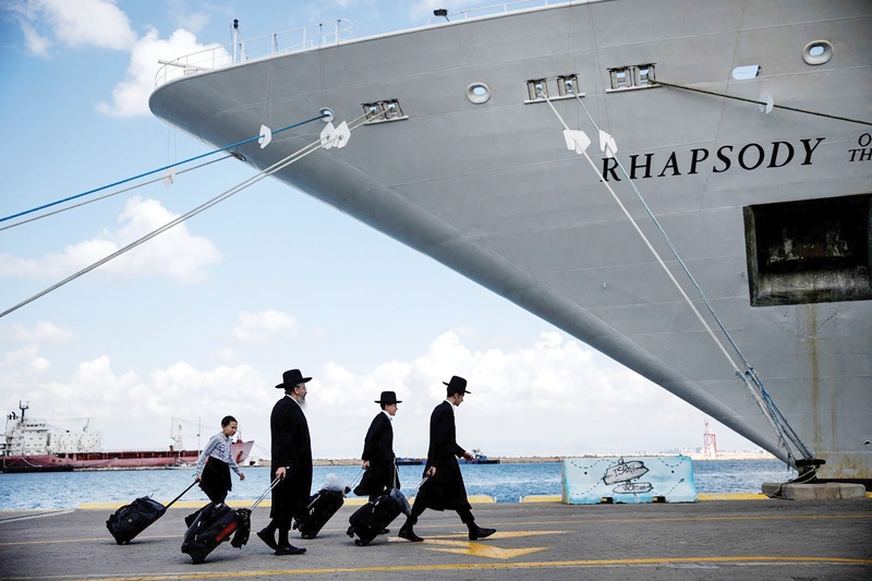 فرار پیش از فروپاشی