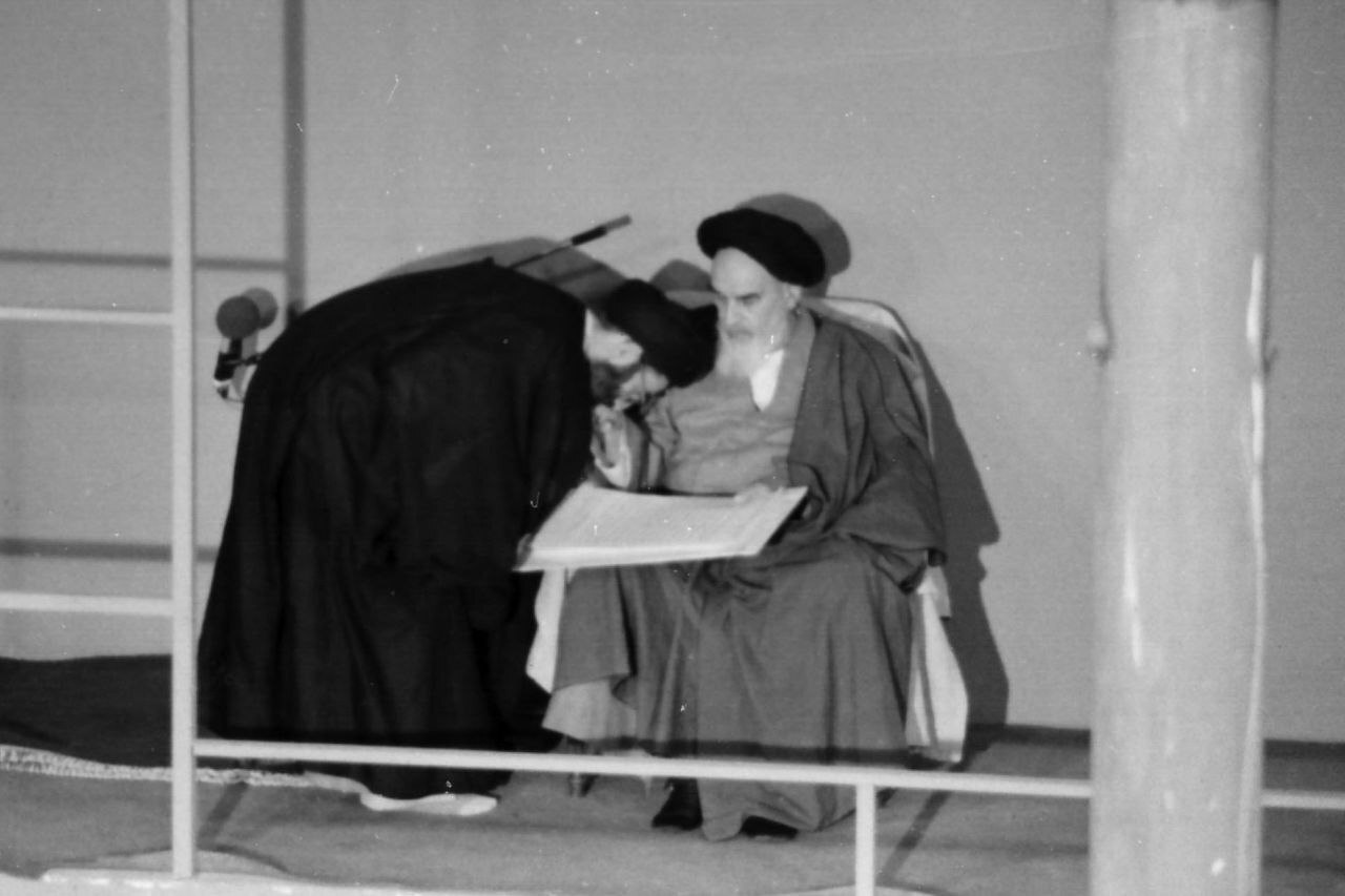 رئیس‌جمهوری متعهد و مبارز