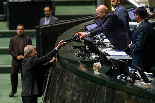 دفاع رئیس‌جمهور از بودجه ۱۴۰۴: بر اساس تعهدات با مردم بودجه نوشتیم