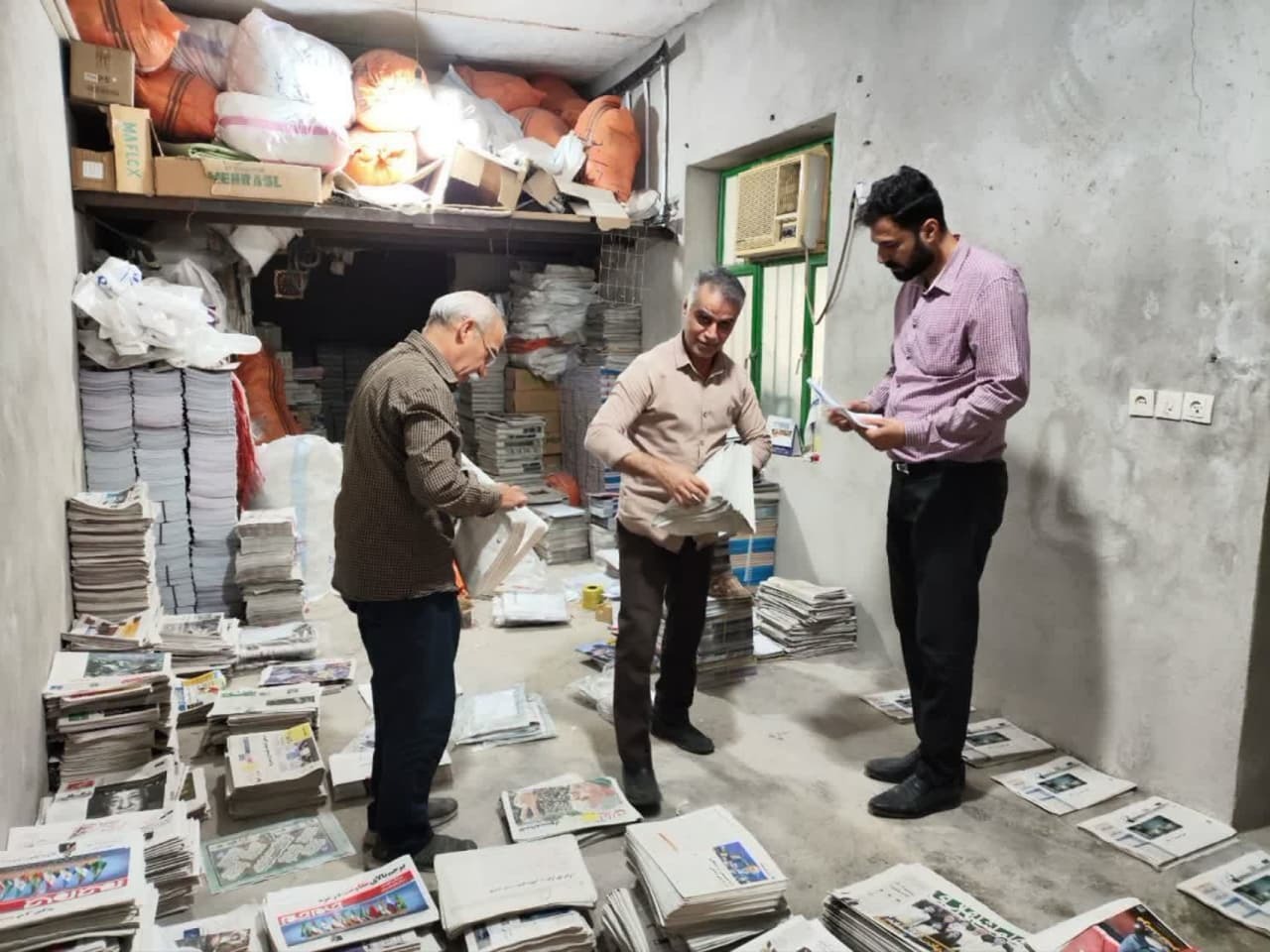 بازدید از دفتر شرکت توزیع جراید در استان