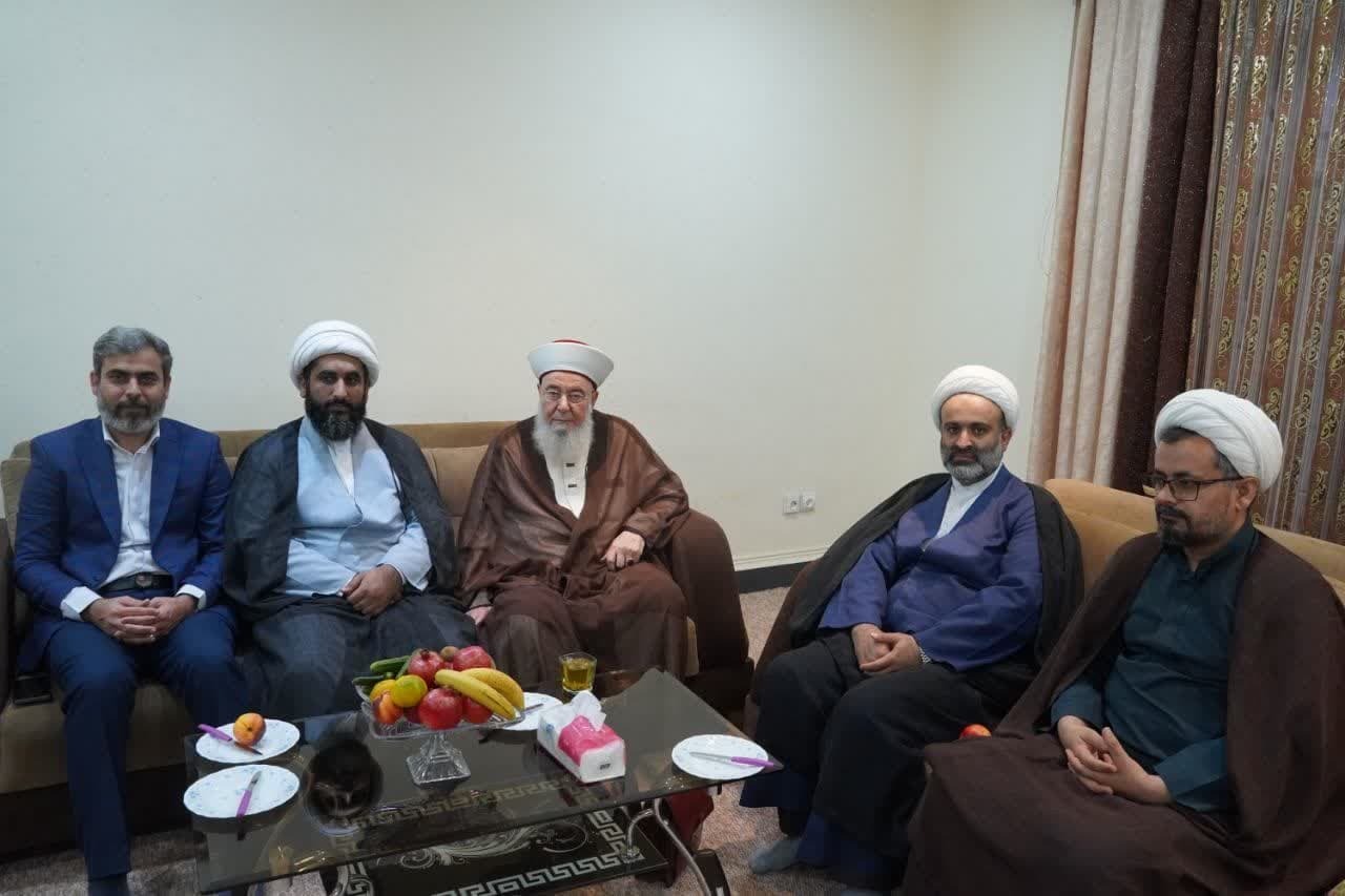 مدیرکل تبلیغات اسلامی بوشهر با رئیس هیئت امنای جمعیت علمای مسلمان لبنان دیدار کرد