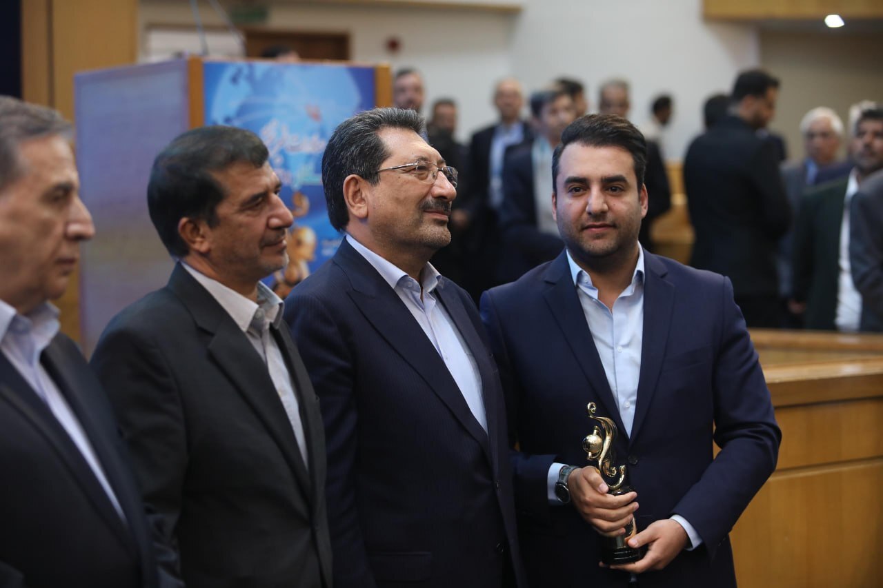 شرکت عالیفرد صادرکننده نمونه ملی 1403 شرکت عالیفرد صادرکننده نمونه ملی 1403