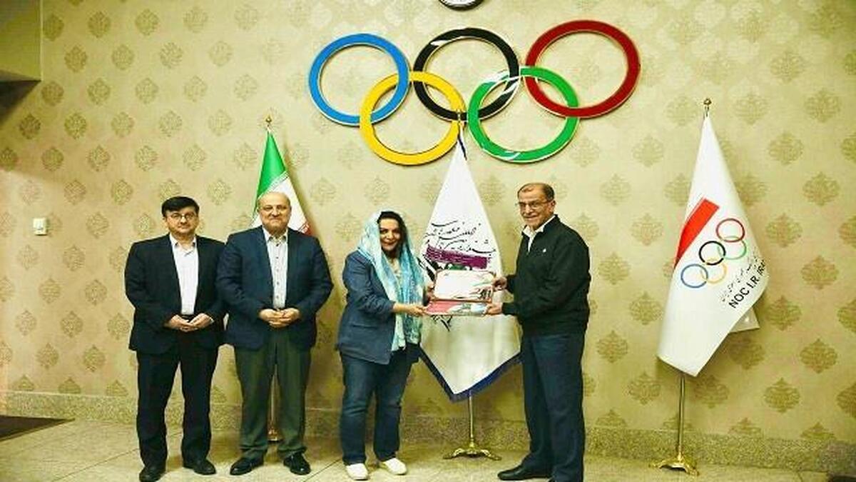 با حضور جمعی از سینماگران، هنرمندان و مسئولان کمیته ملی المپیک نشست هم اندیشی و معارفه داوران چهاردهمین دوره جشنواره بین المللی فیلم های ورزشی در محل کمیته ملی المپیک برگزار شد.