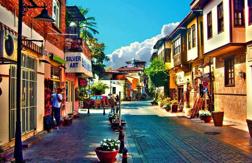 آنتالیا مقصدی ارزان برای سفر