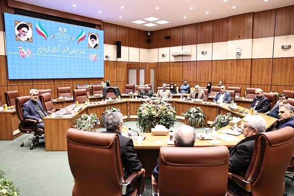 آب سنگینی تولید کرده‌ایم که هر لیترش ۱۲۰۰ دلار است