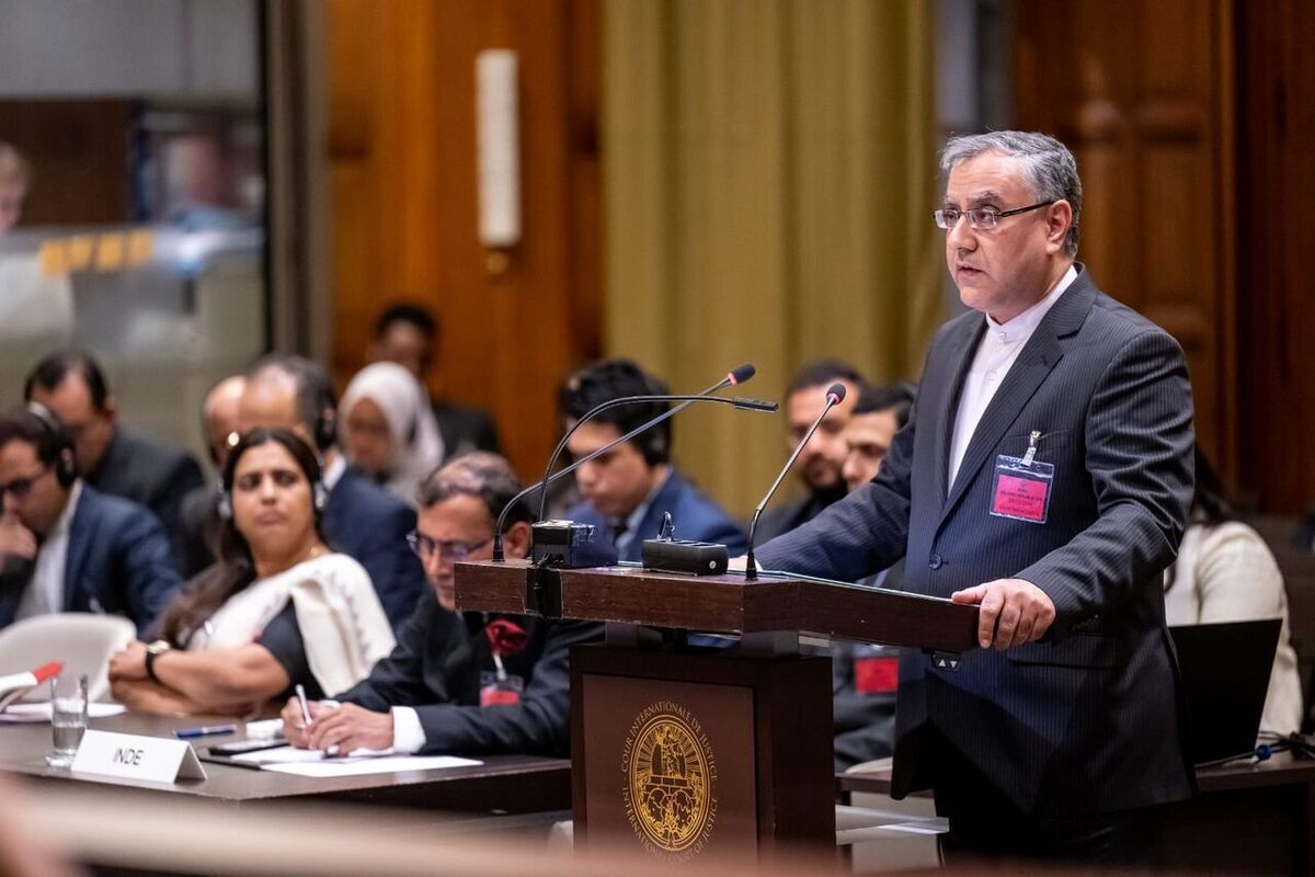 مدیرکل حقوقی بین المللی وزارت امور خارجه ایران طی سخنانی در دیوان بین المللی دادگستری در لاهه (هلند) تصریح کرد که تحریم‌های یکجانبه مانع از انجام تعهدات کشورها در زمینه تغییرات اقلیمی شده است.