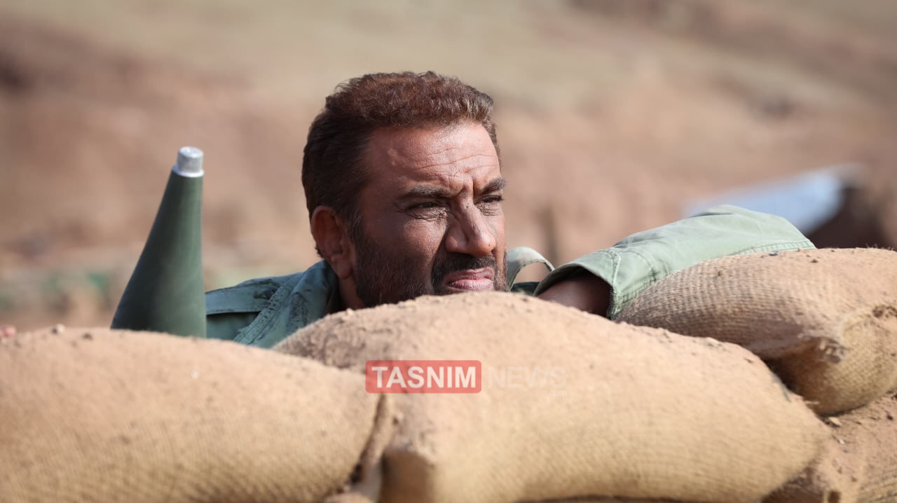 اولین تصاویر از سریال «لبخند پشت خاکریز» علی شاه حاتمی اولین تصاویر از سریال «لبخند پشت خاکریز» علی شاه حاتمی