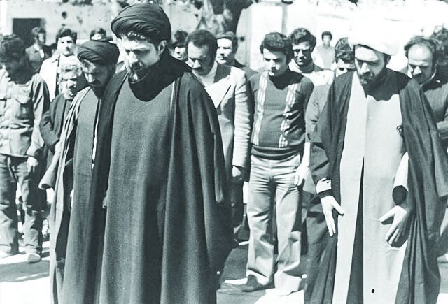 چرا اسم امام موسی صدر در بین زندانیان صیدنایا مطرح شد؟ چرا اسم امام موسی صدر در بین زندانیان صیدنایا مطرح شد؟