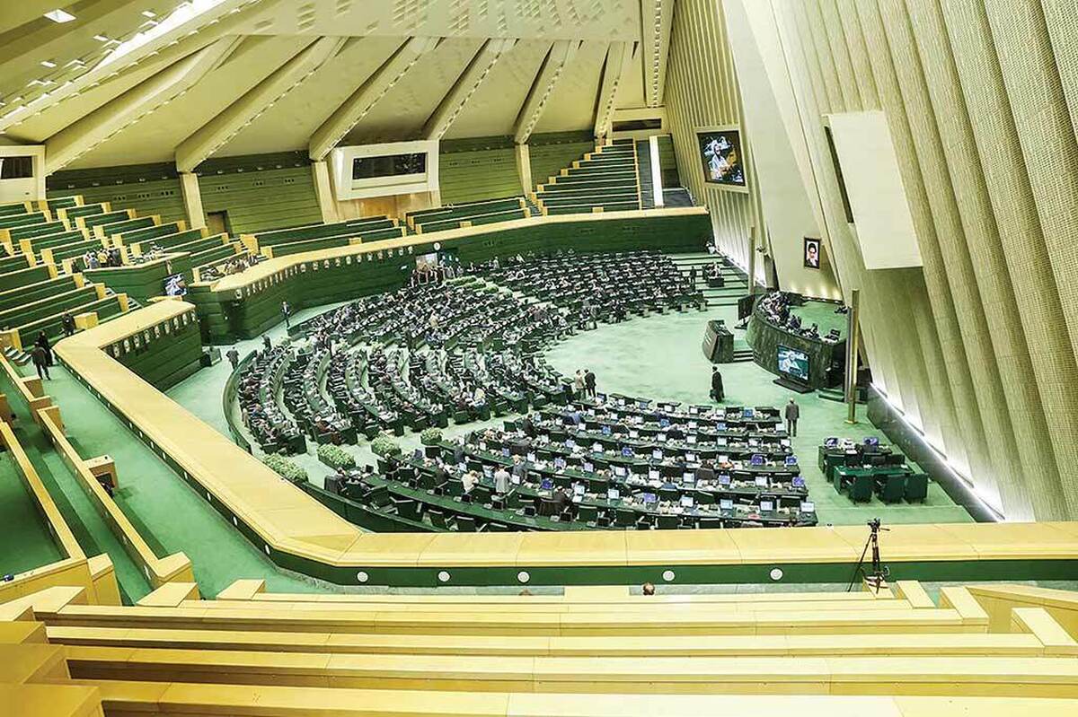 مهریه همواره با هدف ایجاد پشتوانه مالی برای زنان پیش‌بینی شده است. با این حال، تحولات اقتصادی سال‌های اخیر، به‌ویژه نوسانات شدید قیمت طلا، سکه و ارز، چالش‌های جدی در اجرای احکام مرتبط با مهریه ایجاد کرده و ضرورت بازنگری در قوانین موجود را بیش از پیش نمایان ساخته است.