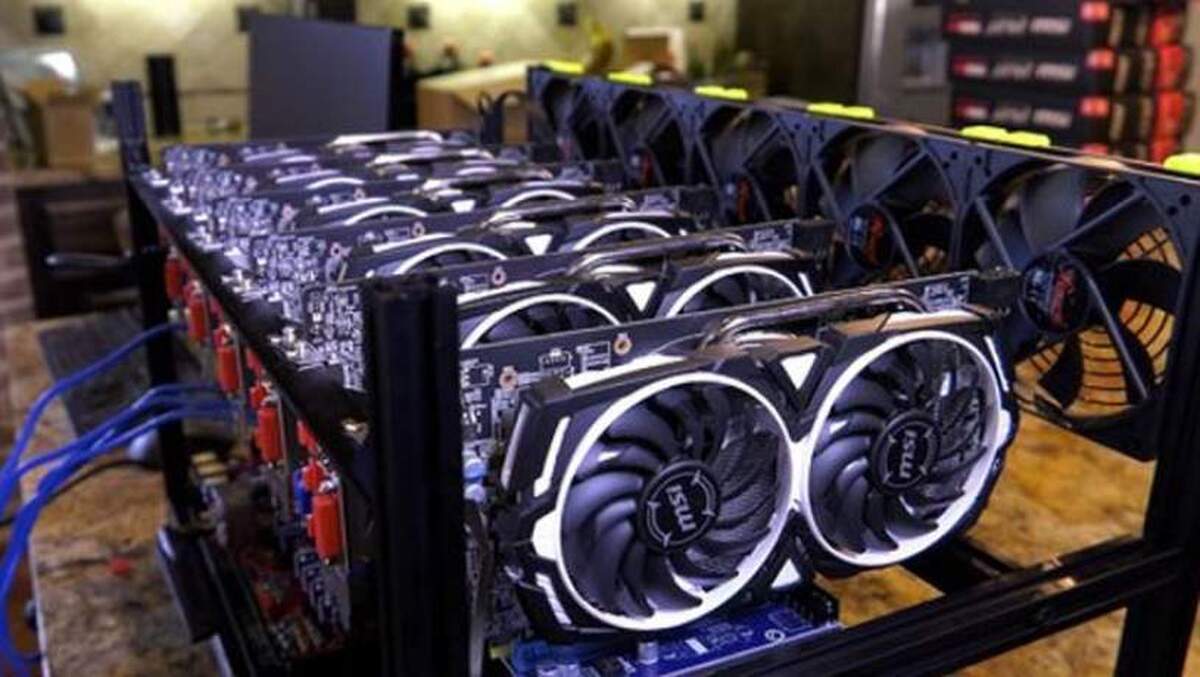 مدیرکل تعزیرات حکومتی استان البرز از کشف و ضبط ۹ دستگاه ماینر قاچاق خبرداد.