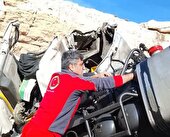 رهاسازی راننده تریلی سقوط‌ کرده به دره در محور ایذه–دزپارت