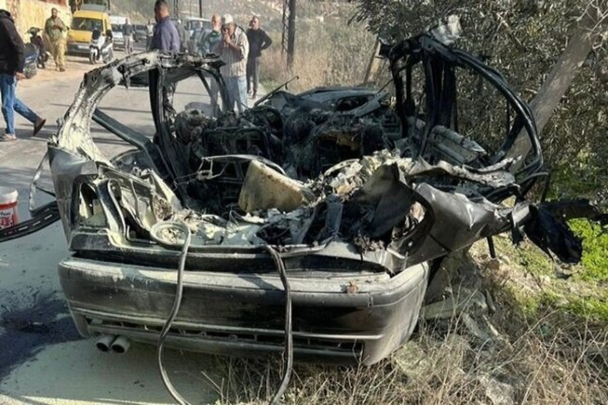 منابع لبنانی از حمله جدید پهپادی رژیم صهیونیستی به جنوب لبنان و شهادت سه نفر بر اثر آن خبر دادند.