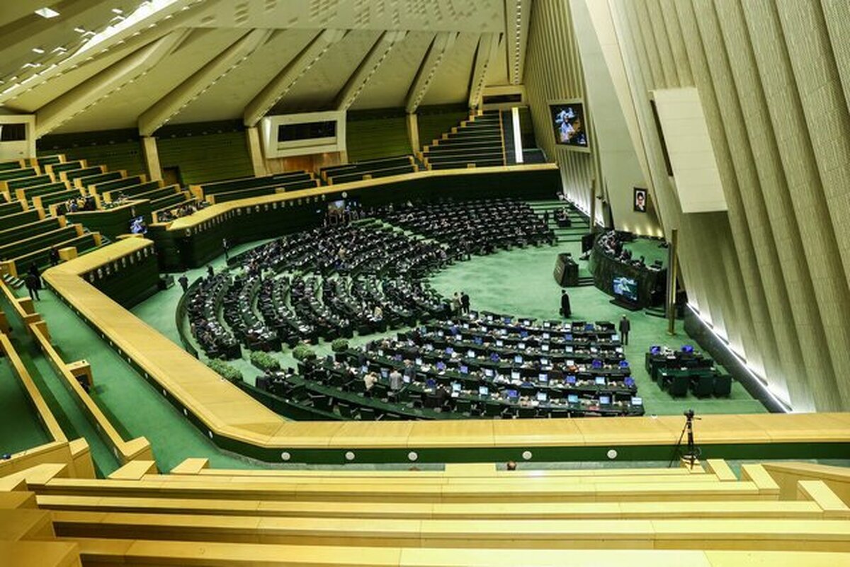 کمیسیون تلفیق پس از درخواست رئیس‌جمهور برای اصلاح لایحه بودجه سال ۱۴۰۵، به بررسی این اصلاحات پرداخت که گزارش آن به هیات رئیسه جهت قرار گرفتن در دستور مجلس ارجاع می‌شود.