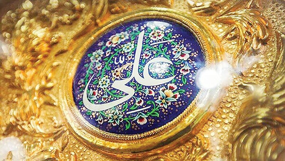 دوران خلافت کوتاه حضرت علی(ع) یکی از پرفراز و نشیب‌ترین ادوار تاریخ اسلام است؛ حکومتی که در میان شعله‌های فتنه‌های داخلی و کارشکنی‌های خارجی کوشید تراز جدیدی از عدالت اجتماعی و مدیریت انسانی را ارائه دهد. برای بررسی دقیق‌تر ویژگی‌های این دوران_ به‌ویژه در حوزه‌ رفاه عمومی_ معیارهای انتخاب کارگزاران و نحوه مواجهه با بحران‌های ساخته‌ دست معاندان، به بازخوانی سیره و سخنان ایشان با دکتر محمدحسین رجبی دوانی استاد تاریخ اسلام و پژوهشگر تاریخ ائمه اطهار(علیهم‌السلام) پرداخته‌ایم. در این گفت‌وگو تلاش شده با نگاهی تحلیلی به پرسش‌هایی پاسخ دهیم که مرز میان افسانه‌سرایی و واقعیت‌های تاریخی را در شیوه‌ مدیریتی امام روشن می‌سازد. 