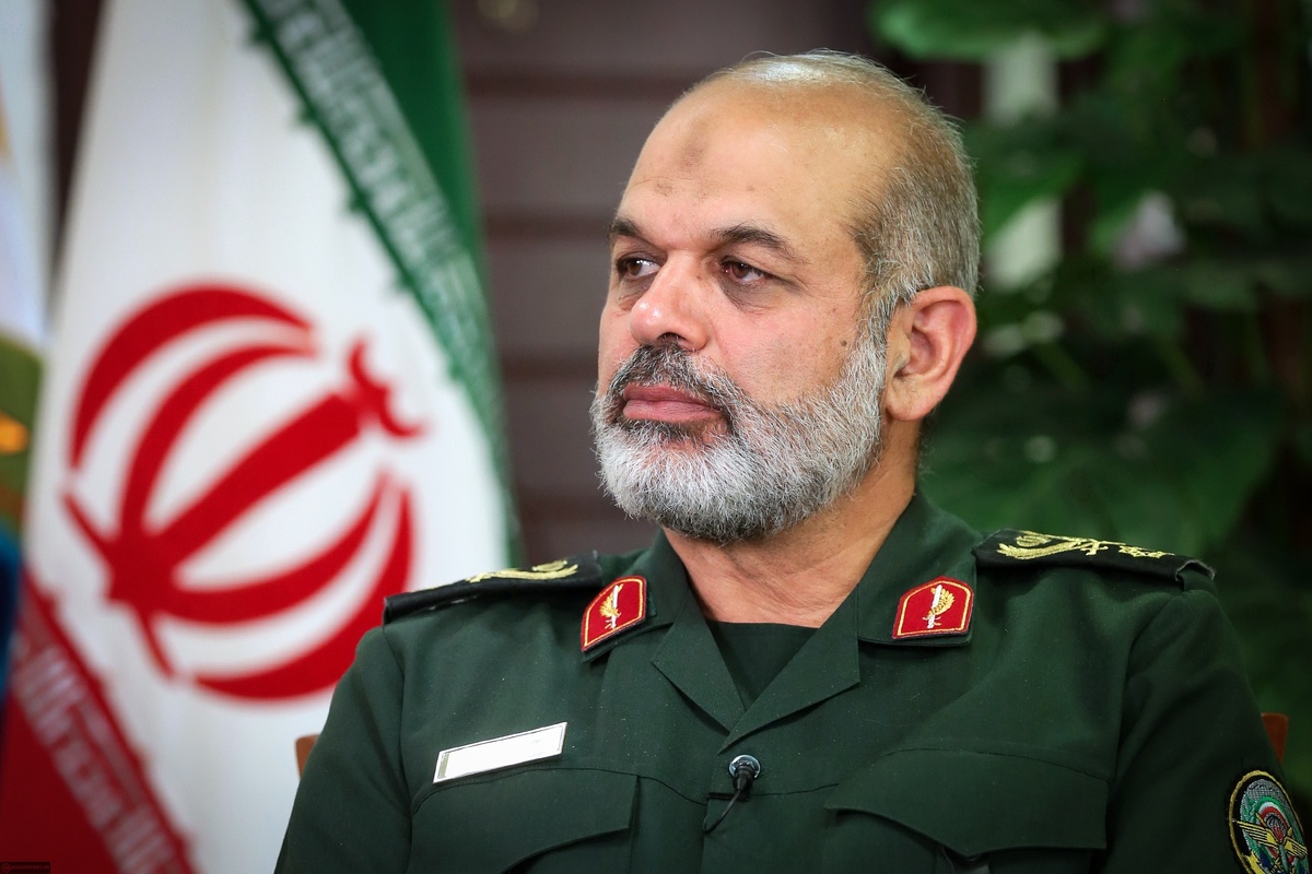 جانشین فرمانده کل سپاه پاسداران انقلاب اسلامی در واکنش به تهدید‌های دشمنان گفت: این حرف‌های بزدلانه از روی بزدلی و ترس است.