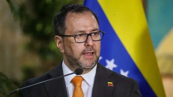 حملات احتمالی هوایی آمریکا به کاراکاس