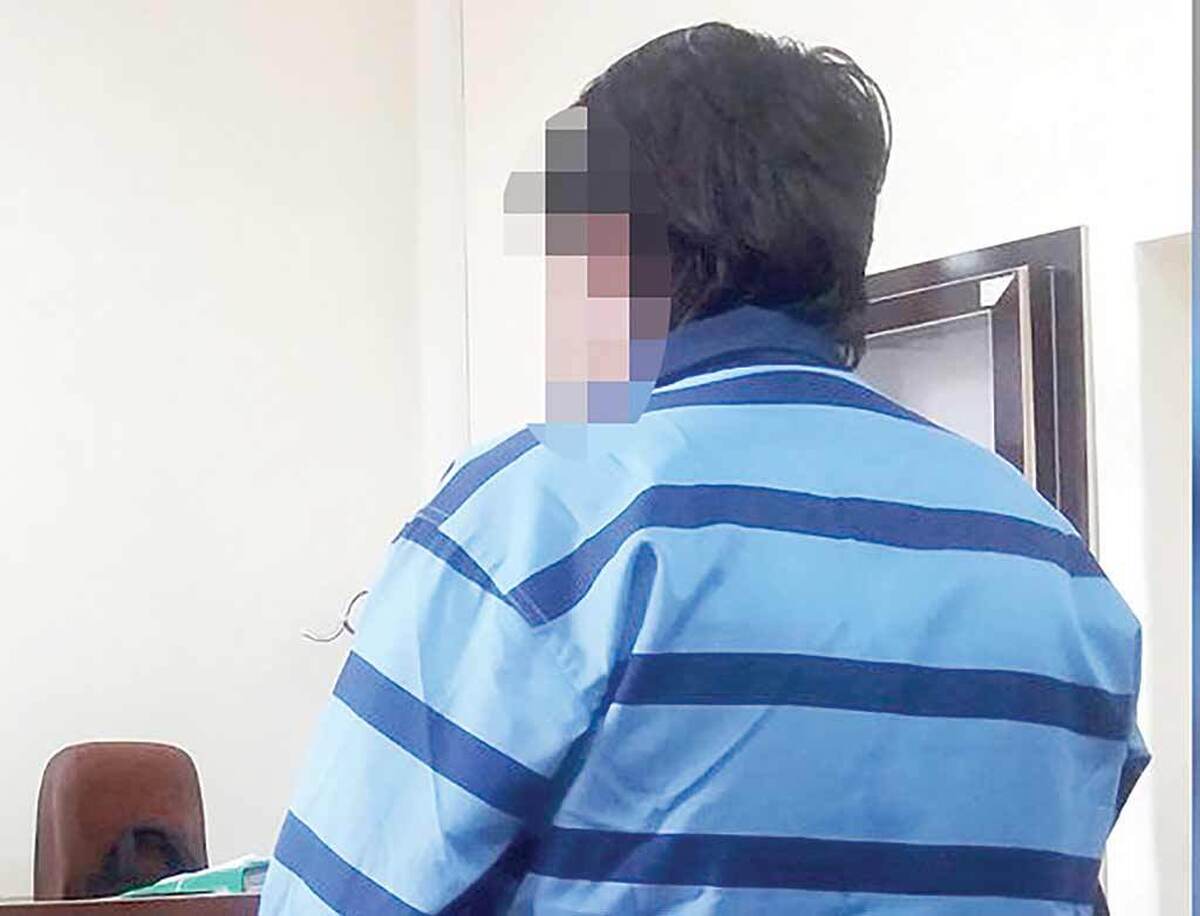 پسرجوان‌ که مدعی است در دفاع از زن معتادی از دست سارقان مرتکب قتل یکی از آنها شده، برای دومین بار پای میز محاکمه ایستاد. اولیای‌دم این ادعای او را رد کرده و درخواست قصاص کردند. زن معتاد که کلید حل این معماست در جلسه دادگاه حاضر نمی‌شود!