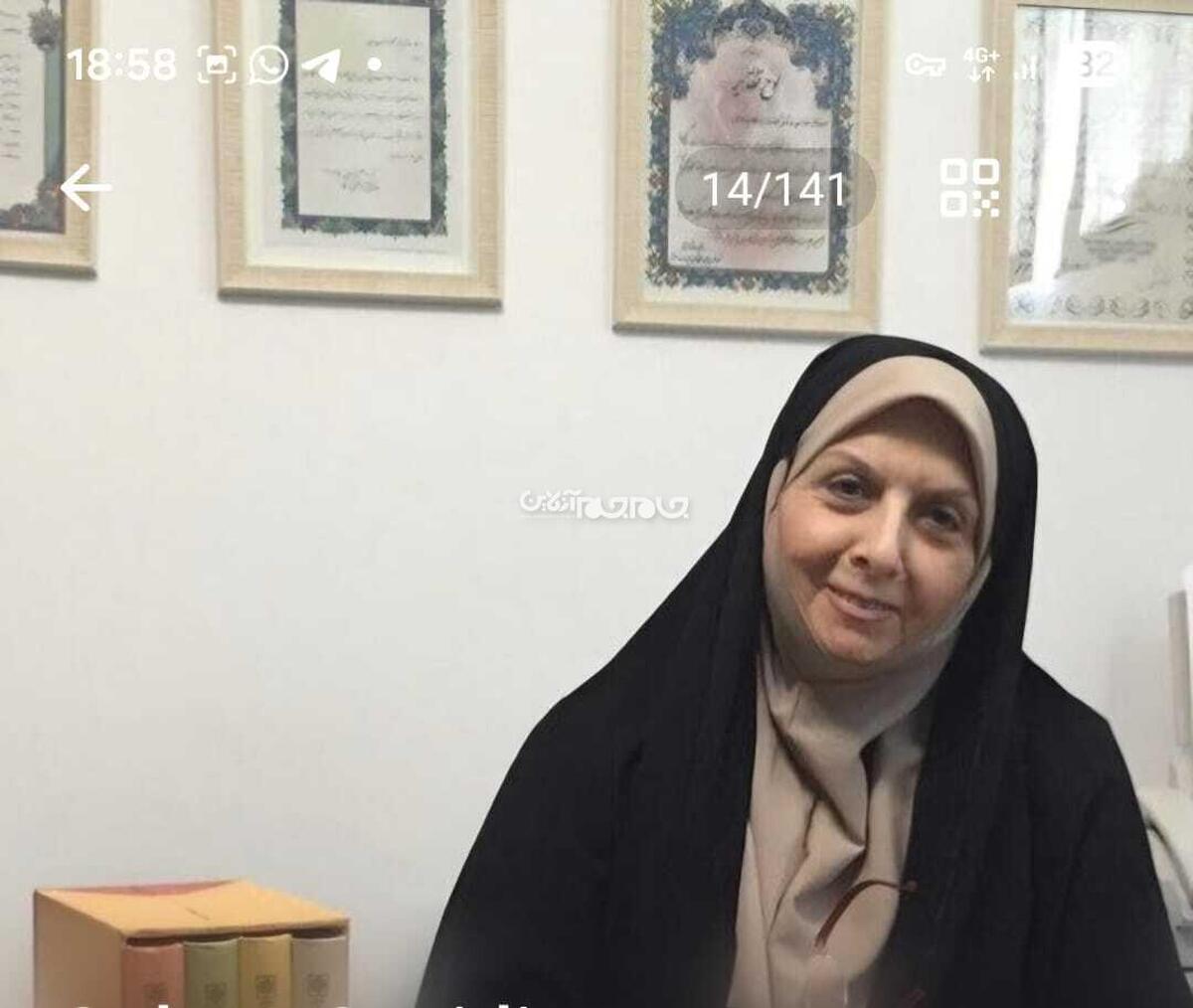 نوحه‌های پدربزرگ حالت الهامی داشت. بارها اتفاق می‌افتاد که نیمه‌شب، ناگهان از خواب بیدار می‌شدند و به اتاق کارشان می‌رفتند. صدای دستگاه تایپ که در سکوت شب می‌پیچید، گویای آن بود که نغمه یا شعر جدیدی به ذهن ایشان خطور کرده است. ایشان بلافاصله الهامات ذهنی خود را به روی کاغذ می‌آوردند.