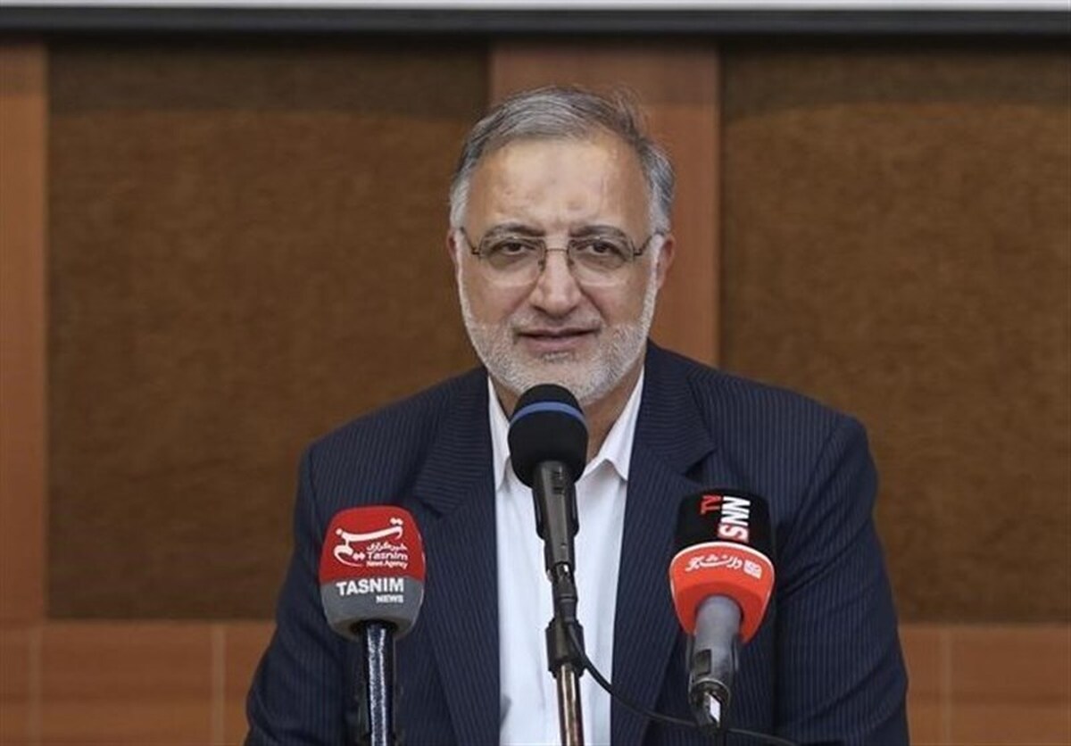 شهردار تهران گفت: اغتشاشگران 24خودروی آتش‌نشانی را آتش زدند که بالغ بر 800میلیارد تومان به ما خسارت وارد شد.