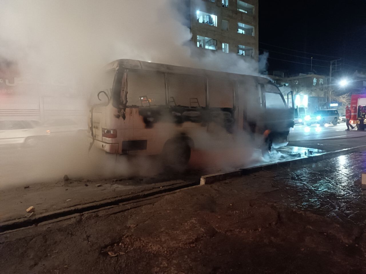 ۱۴ اتوبوس درونشهری مشهد آسیب دیده است/ آخرین وضعیت سرویسدهی ۱۴ اتوبوس درونشهری مشهد آسیب دیده است/ آخرین وضعیت سرویسدهی