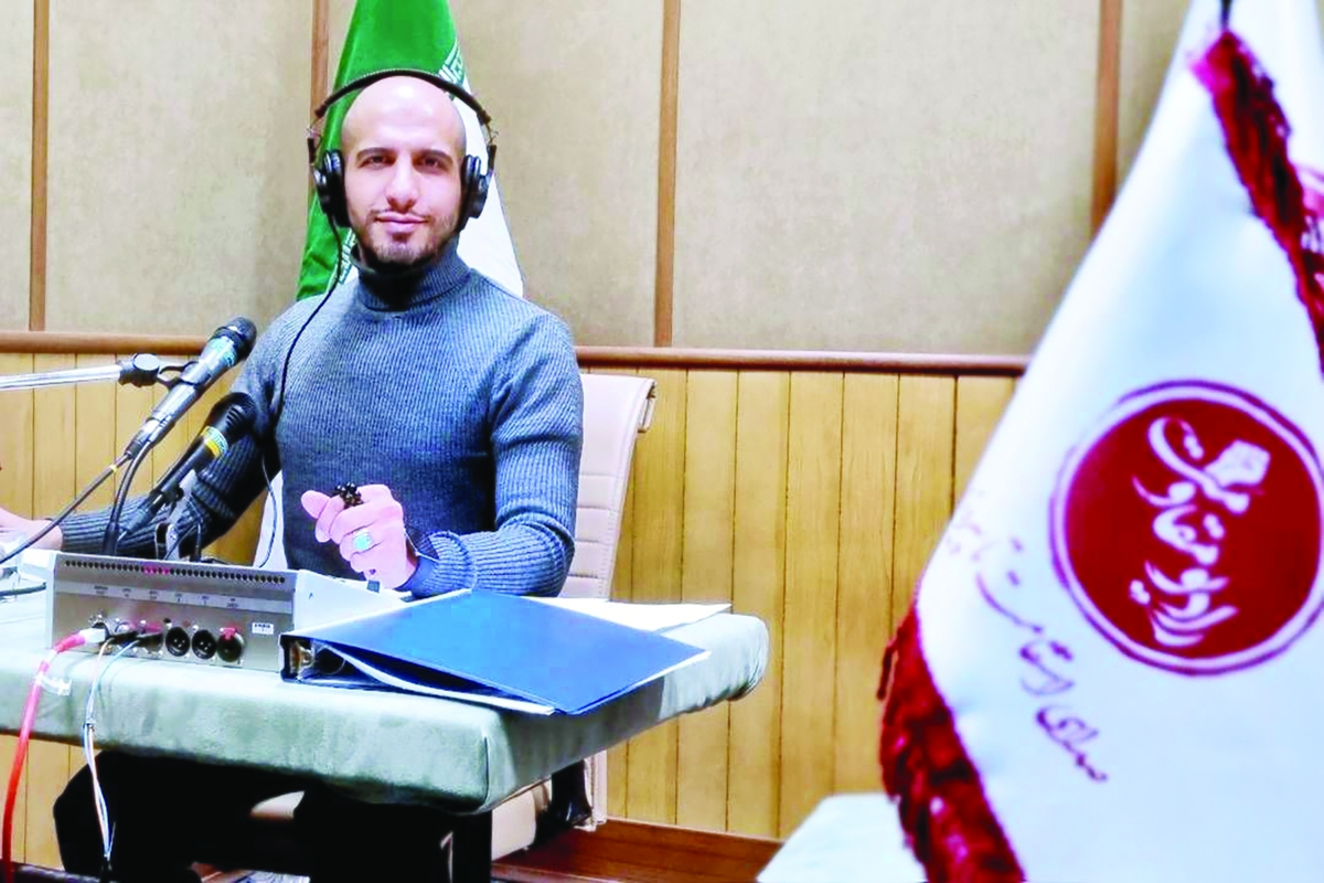 رادیو مقاومت، به‌عنوان آوایی برای آرمان‌های مقاومت، این‌روزها با رویکردی نو و استراتژیک، چندین جبهه محتوایی را به صورت همزمان فعال کرده است. در گفت‌وگو با سردبیران رادیو مقاومت مشخص می‌شود که هدف تنها پوشش اخبار نیست، بلکه بازتولید امید، جریان‌سازی اجتماعی و جهانی‌سازی روایت مقاومت است.