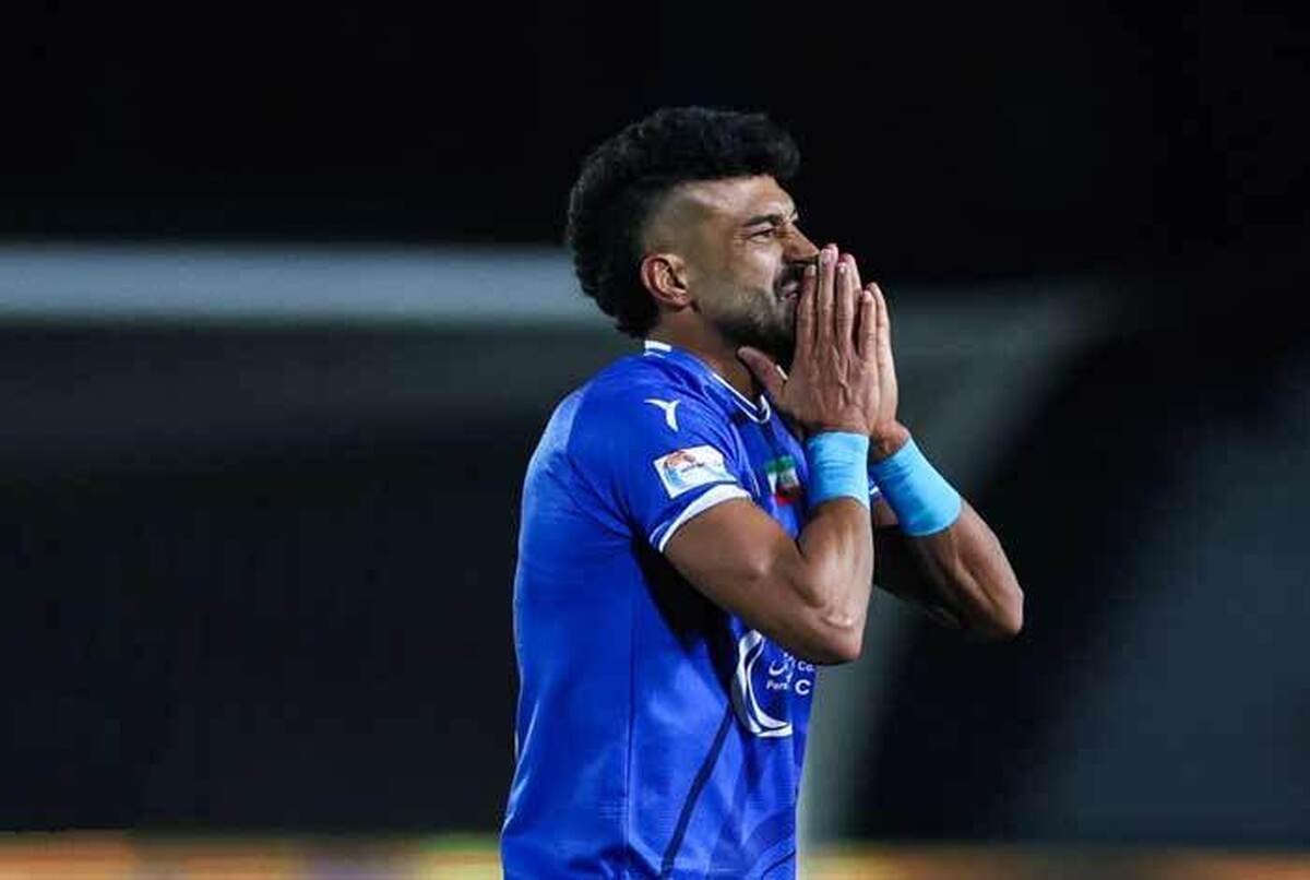 رامین رضاییان جایی در تفکرات ریکاردو ساپینتو ندارد و از همین رو باشگاه فولاد خوزستان در تلاش است تا این ستاره مغضوب استقلال را در زمستان به خدمت بگیرد.