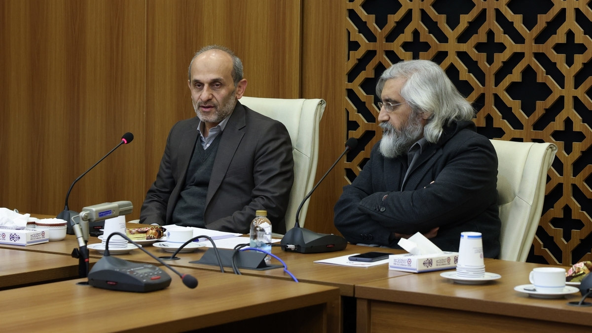 با هدف بررسی عملکرد صداوسیما در پی ناآرامی‌های اخیر در کشور، یک‌صد و هشتاد و نهمین جلسه شورای فرهنگی رسانه ملی با حضور رئیس رسانه ملی برگزار شد.